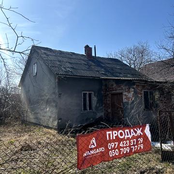 Володимира Івасюка вул., 13