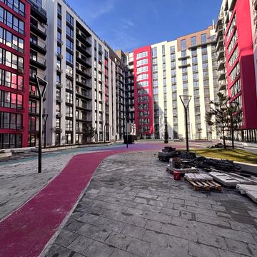 Романа Левицького вул., (Будинок 2)