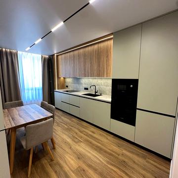 Бельведерська вул., 32-Б