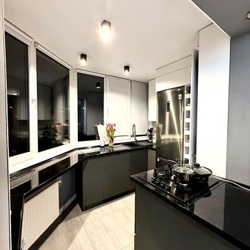 Андрія Малишка вул. (Льва Толстого), 84