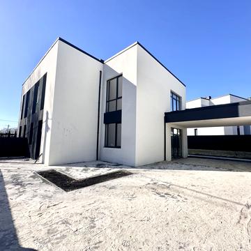 Патріарха Володимира вул.