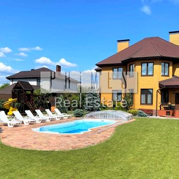 Столична вул., 2