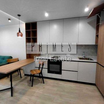 Предславинська вул., 53