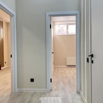 Остромирська вул., 49-Г