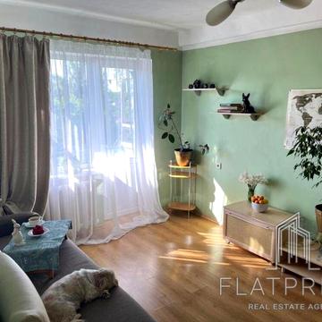 Світлицького вул., 13