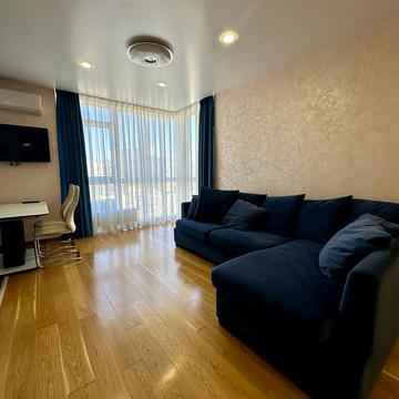 Предславинська вул., 53