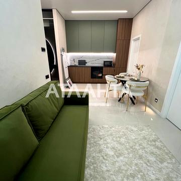 Фонтанська дорога вул., (Будинок 4)