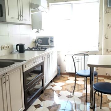 Сергія Ядова вул. (Ювілейна), 24а