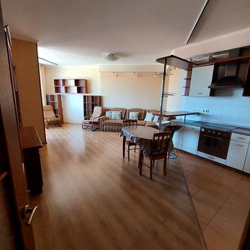 Середньофонтанська вул., 19в