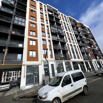 Одеська вул., 3/7