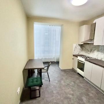 Героїв Небесної Сотні просп., (Будинок 14/2)