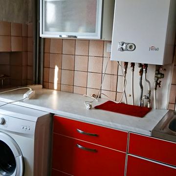 Олександра Поля просп. (Кірова), 48-А