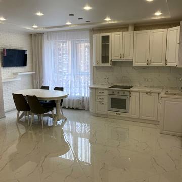 Антоновича вул. (Горького), 109