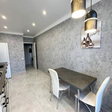 Набережна Перемоги вул., 42