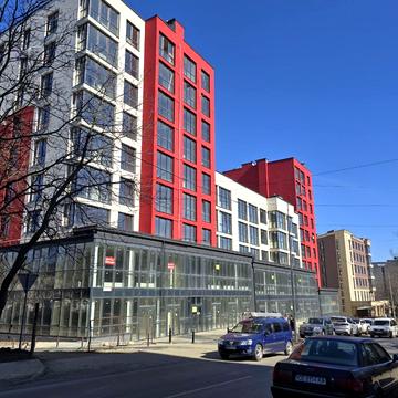 Героїв Майдану вул. (Червоноармійська), 2