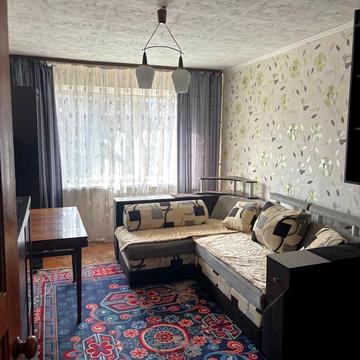 Князя Володимира Великого просп., 149/1