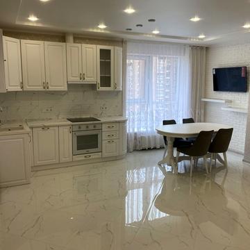 Предславинська вул., (Будинок 3)