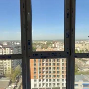 Сонячна вул., (Будинок 1)