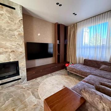 Героїв Крут вул.