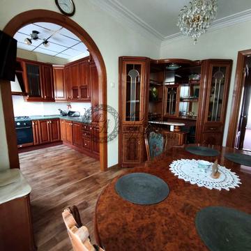 Хрещатик вул. (Kreschatic), 21