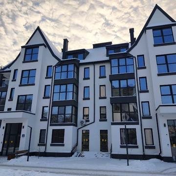 Київська вул., 10-К