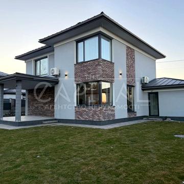 Обухівський