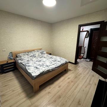 Чкалова вул. (Чкалова), 4