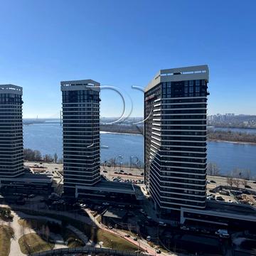 Причальна вул., 8