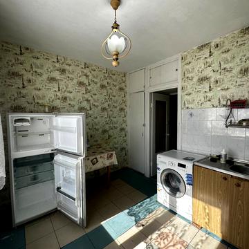 Сімї Глодан вул., 10б