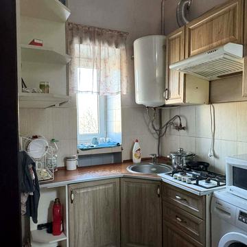 Свободи просп. (), 24