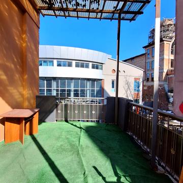 Дністровська вул., 22