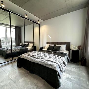 Європейського Союзу просп. (Правди), 53/46