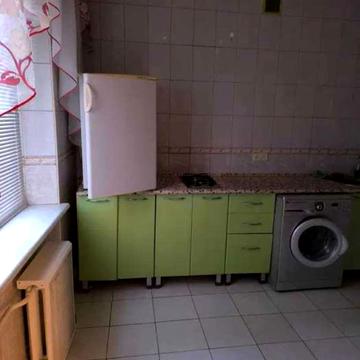 Єреванська вул., 29