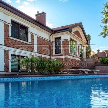 Квітнева вул.