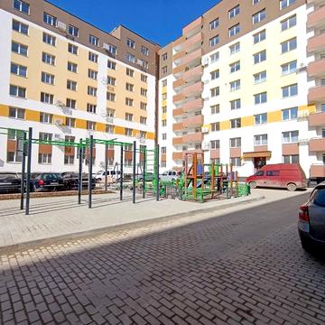 Героїв Крут вул., (Будинок 3)