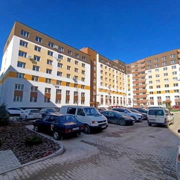 Героїв Крут вул., (Будинок 3)