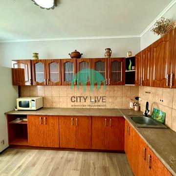 Горбачевського вул., (Будинок)