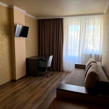 Тараса Шевченка вул., 80