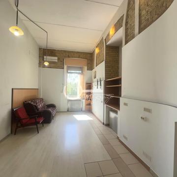 Михайлівський пров., 9-Б