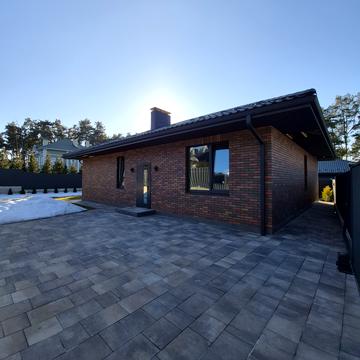 Жовтнева вул.