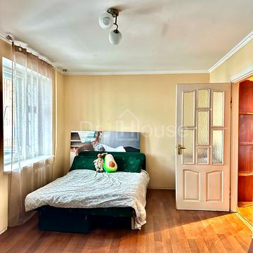 Стрийська вул., 107