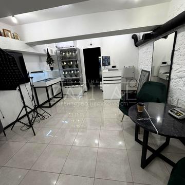 Велика Васильківська вул. (Червоноармійська), 6