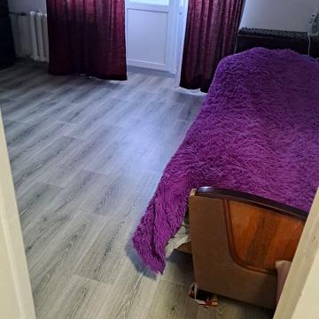 Київська вул., 5