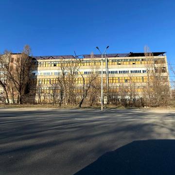 Журналістів вул., 1
