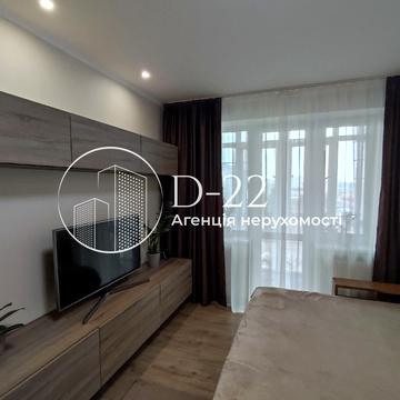 Освіти вул., 4