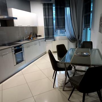 Генерала Шаповала вул. (Механізаторів), 2