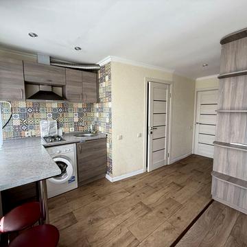 Ушинського вул., 29