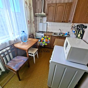 Володимира Івасюка просп. (Героїв Сталінграду), 42-В