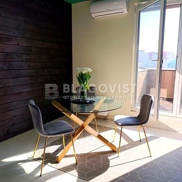 Волошкова вул., 2