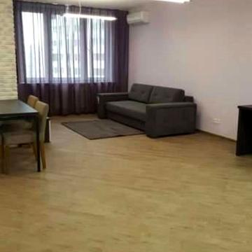 Драгоманова вул., 4-А